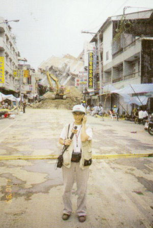  After the 921 Earthquake, BCC reporters were the first ones on the scene.
